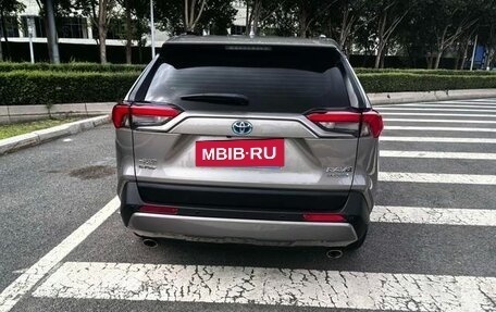 Toyota RAV4, 2021 год, 3 130 000 рублей, 5 фотография