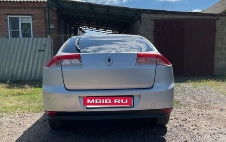 Renault Laguna III рестайлинг, 2007 год, 600 000 рублей, 4 фотография
