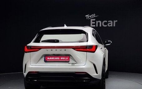 Lexus NX, 2023 год, 5 775 000 рублей, 3 фотография