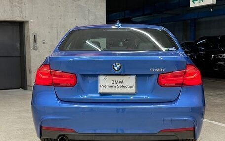 BMW 3 серия, 2018 год, 1 350 000 рублей, 4 фотография