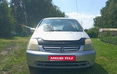 Honda Stream I рестайлинг, 2001 год, 380 000 рублей, 1 фотография