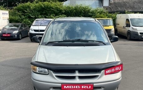 Dodge Caravan III, 2000 год, 480 000 рублей, 1 фотография