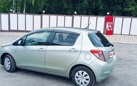 Toyota Vitz, 2011 год, 805 000 рублей, 3 фотография