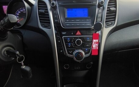 Hyundai i30 II рестайлинг, 2013 год, 850 000 рублей, 15 фотография