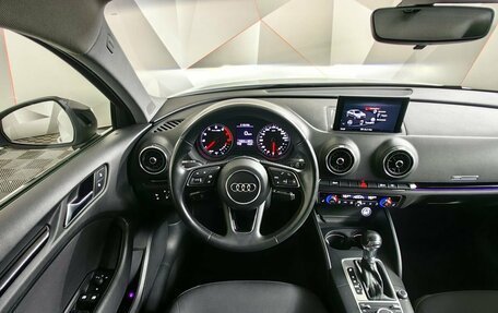 Audi A3, 2018 год, 1 798 000 рублей, 19 фотография