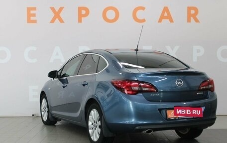 Opel Astra J, 2014 год, 820 000 рублей, 7 фотография