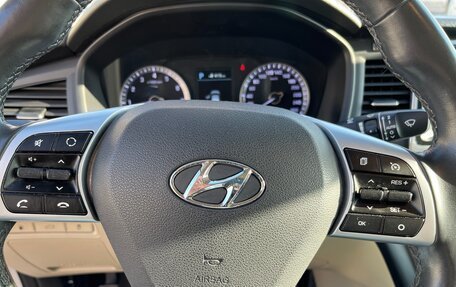 Hyundai Sonata VII, 2018 год, 1 825 000 рублей, 10 фотография