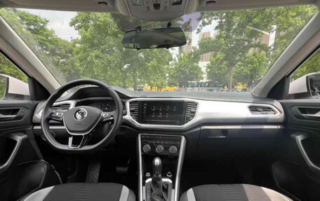 Volkswagen T-Roc I, 2022 год, 1 310 000 рублей, 7 фотография