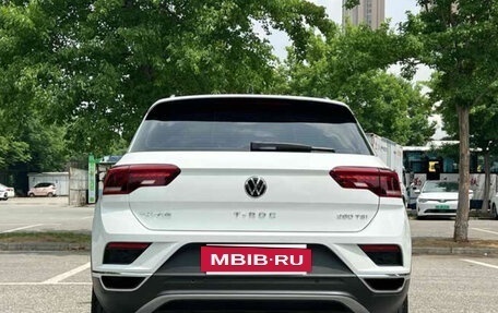 Volkswagen T-Roc I, 2022 год, 1 310 000 рублей, 5 фотография