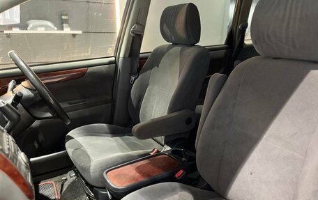 Toyota Ipsum II, 2002 год, 710 000 рублей, 9 фотография