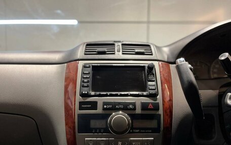 Toyota Ipsum II, 2002 год, 710 000 рублей, 14 фотография