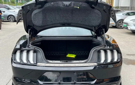 Ford Mustang VI рестайлинг, 2022 год, 2 750 111 рублей, 26 фотография