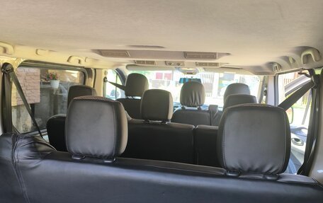 Renault Trafic, 2015 год, 1 760 000 рублей, 10 фотография