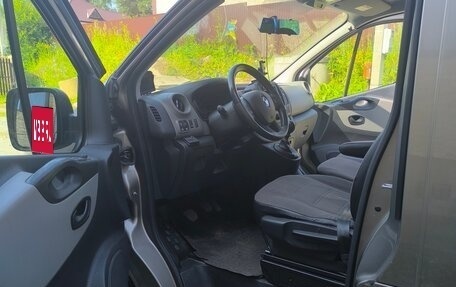 Renault Trafic, 2015 год, 1 760 000 рублей, 5 фотография