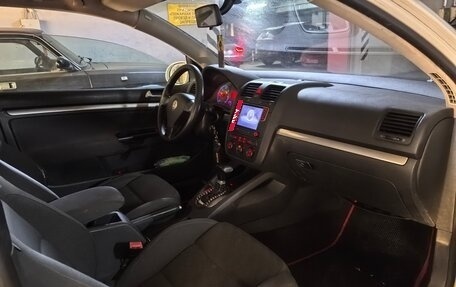 Volkswagen Golf V, 2005 год, 450 000 рублей, 4 фотография