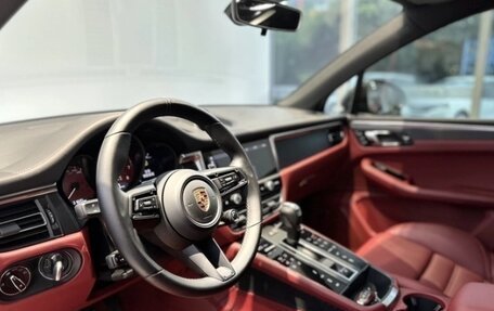 Porsche Macan I рестайлинг, 2022 год, 7 300 000 рублей, 7 фотография
