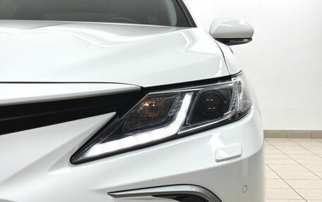 Toyota Camry, 2021 год, 3 598 000 рублей, 8 фотография