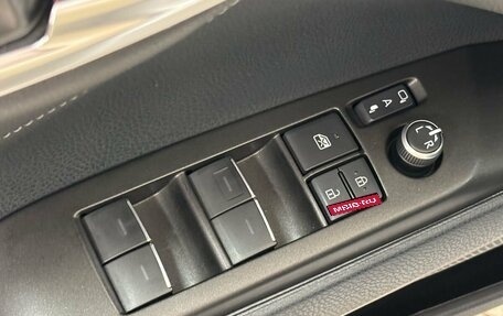 Toyota Camry, 2021 год, 3 598 000 рублей, 16 фотография