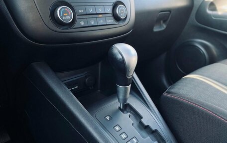 KIA Venga I, 2015 год, 1 305 000 рублей, 14 фотография