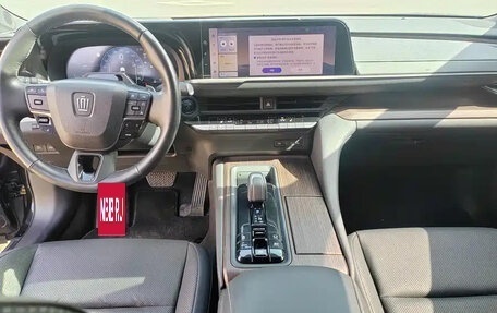 Toyota Crown, 2024 год, 5 130 000 рублей, 10 фотография
