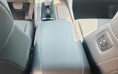 Toyota Crown, 2024 год, 5 130 000 рублей, 19 фотография
