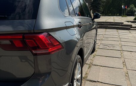 Volkswagen Tiguan II, 2021 год, 2 290 000 рублей, 5 фотография