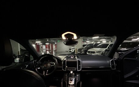 Porsche Cayenne III, 2017 год, 6 100 000 рублей, 15 фотография