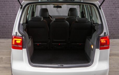 Volkswagen Touran III, 2012 год, 1 000 000 рублей, 8 фотография