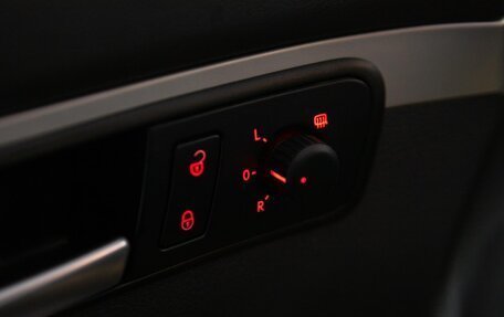 Volkswagen Touran III, 2012 год, 1 000 000 рублей, 16 фотография
