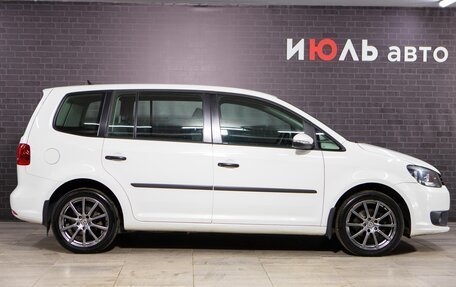 Volkswagen Touran III, 2012 год, 1 000 000 рублей, 5 фотография