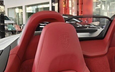 Porsche 718 Spyder, 2022 год, 7 430 000 рублей, 14 фотография