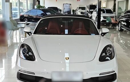 Porsche 718 Spyder, 2022 год, 7 430 000 рублей, 17 фотография