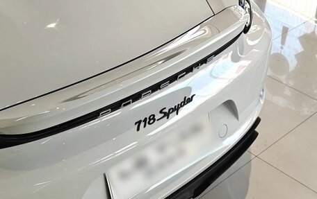 Porsche 718 Spyder, 2022 год, 7 430 000 рублей, 19 фотография
