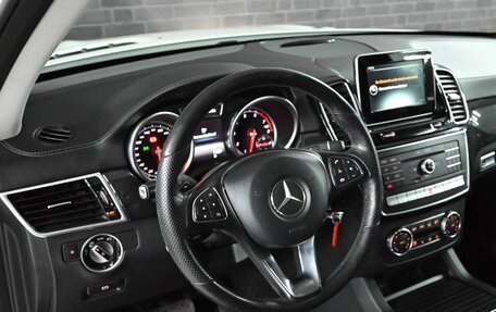 Mercedes-Benz GLE, 2015 год, 3 000 000 рублей, 21 фотография