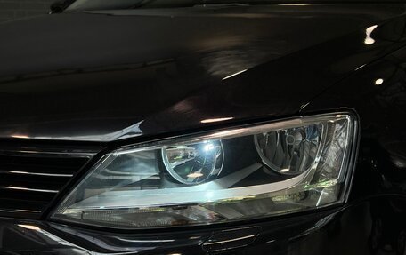 Volkswagen Jetta VI, 2011 год, 1 030 000 рублей, 8 фотография