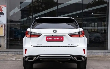 Lexus RX IV рестайлинг, 2016 год, 3 335 000 рублей, 4 фотография