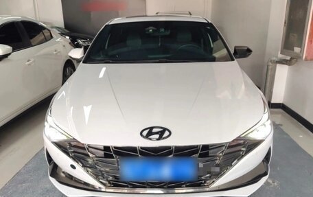 Hyundai Elantra, 2021 год, 1 230 000 рублей, 2 фотография