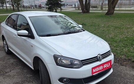 Volkswagen Polo VI (EU Market), 2014 год, 850 000 рублей, 2 фотография