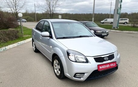 KIA Rio II, 2011 год, 620 000 рублей, 1 фотография