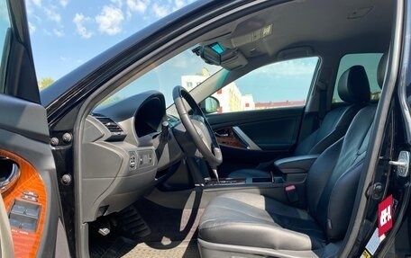 Toyota Camry, 2011 год, 1 170 000 рублей, 11 фотография