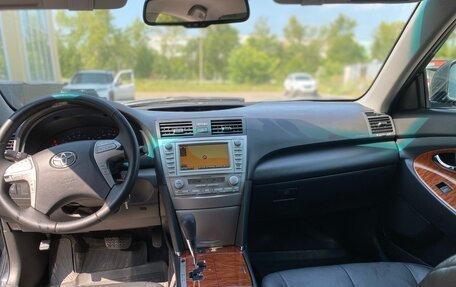 Toyota Camry, 2011 год, 1 170 000 рублей, 13 фотография