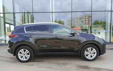 KIA Sportage IV рестайлинг, 2017 год, 1 960 300 рублей, 4 фотография