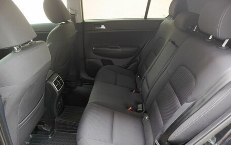 KIA Sportage IV рестайлинг, 2017 год, 1 960 300 рублей, 12 фотография