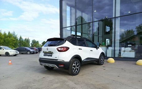 Renault Kaptur I рестайлинг, 2018 год, 1 780 000 рублей, 5 фотография