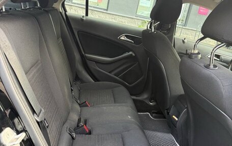 Mercedes-Benz A-Класс, 2017 год, 1 460 000 рублей, 7 фотография