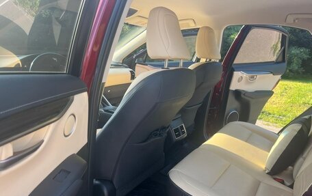 Lexus NX I, 2016 год, 3 250 000 рублей, 6 фотография