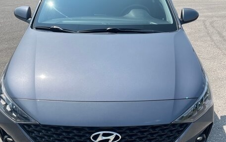 Hyundai Solaris II рестайлинг, 2021 год, 1 490 000 рублей, 3 фотография