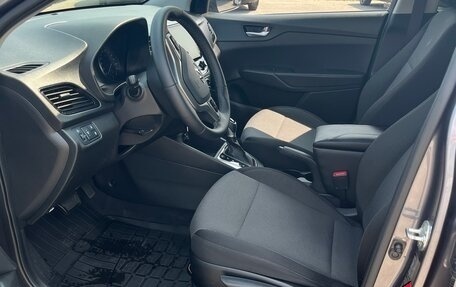 Hyundai Solaris II рестайлинг, 2021 год, 1 490 000 рублей, 7 фотография