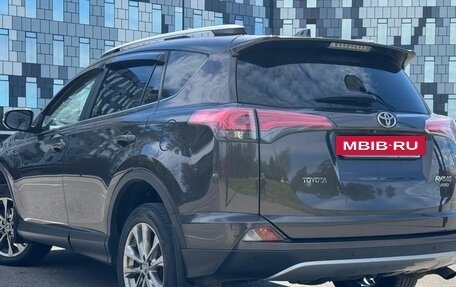 Toyota RAV4, 2019 год, 2 160 000 рублей, 5 фотография