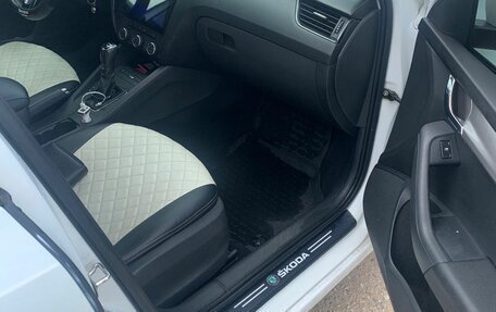 Skoda Octavia, 2018 год, 1 500 000 рублей, 10 фотография